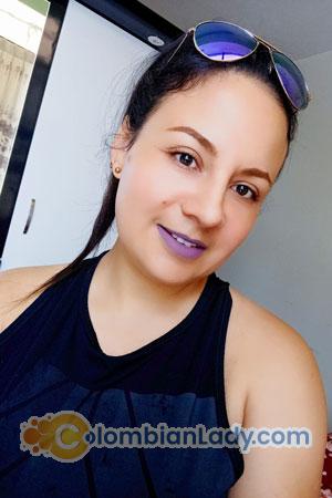 208730 - Darling Age: 34 - Peru