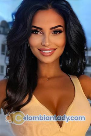 208836 - Uliana Age: 32 - Russia