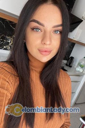 209094 - Dana Age: 24 - Italy