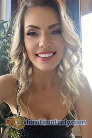 209483 - Ekaterina Age: 39 - Bulgaria