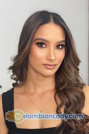 209505 - Laure Age: 25 - Colombia