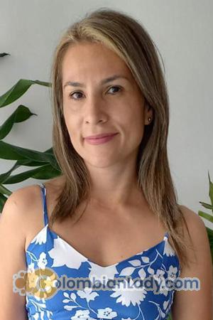 209521 - Alba Age: 40 - Colombia