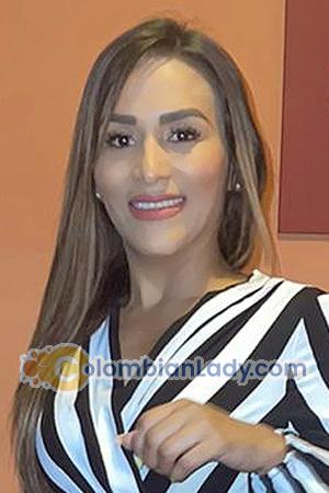 209636 - Andreina Age: 36 - Costa Rica
