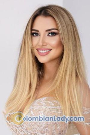 209802 - Marina Age: 27 - Ukraine