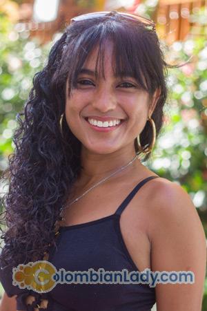 209947 - Yina Age: 33 - Colombia