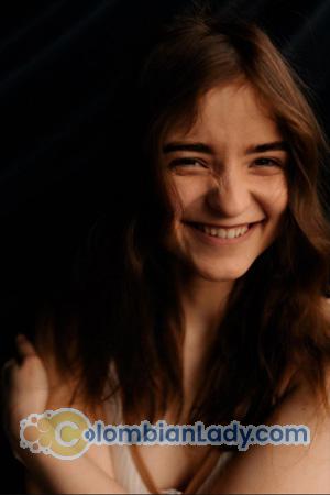 210106 - Yuliia Age: 21 - Ukraine