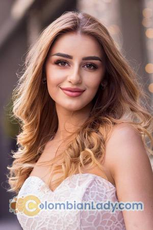 210525 - Yuliia Age: 23 - Ukraine