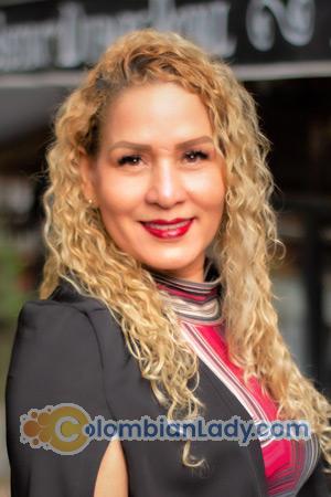 211048 - Yaneth Age: 46 - Colombia