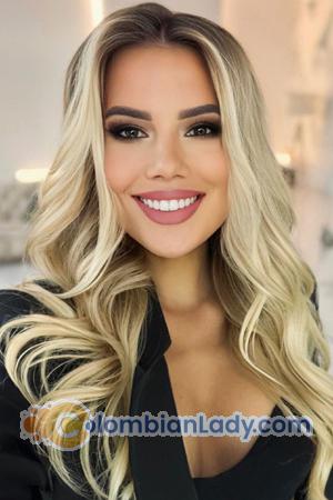 211207 - Karolina Age: 24 - Ukraine