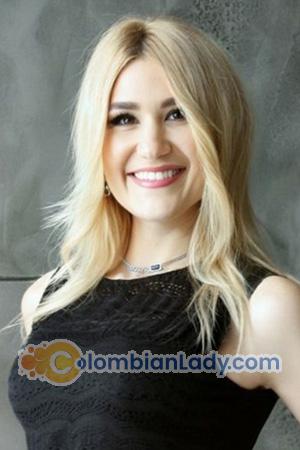 211623 - Tatiana Age: 34 - Italy