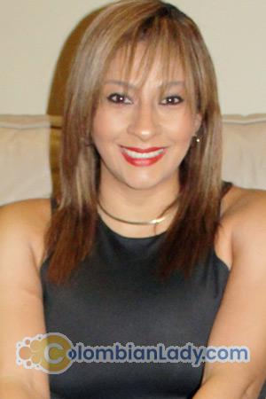 211855 - Mariam Age: 42 - Costa Rica
