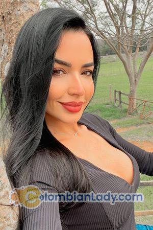 212112 - Camila Age: 37 - Brazil