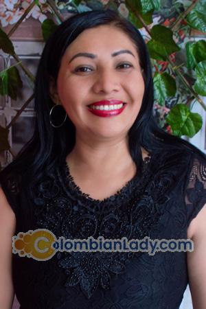 213006 - Alicia Age: 44 - Peru