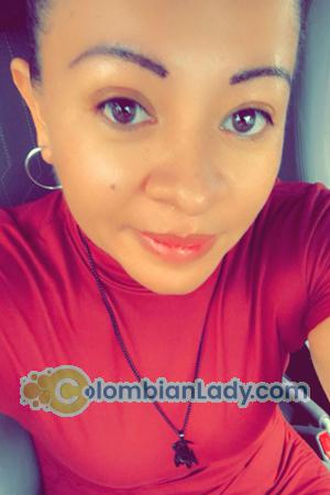 213348 - Margoth Age: 42 - Costa Rica