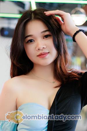 213642 - Shuhua Age: 20 - China