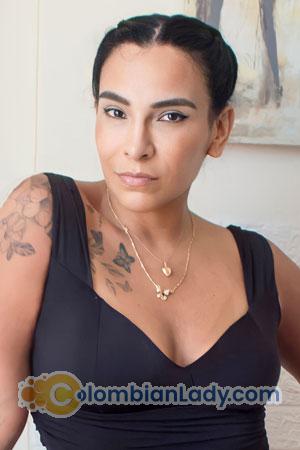 214082 - Lourdes Age: 40 - Peru