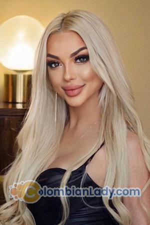 214096 - Viktoriia Age: 30 - Ukraine