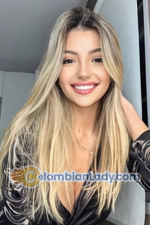 214701 - Oriana Age: 25 - Argentina