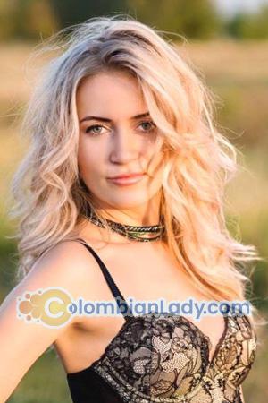 214852 - Lyudmila Age: 38 - Ukraine