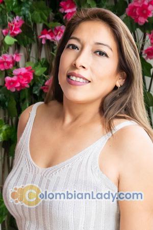 215396 - Magaly Age: 46 - Peru