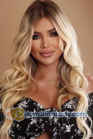 215539 - Julieth Age: 38 - Brazil