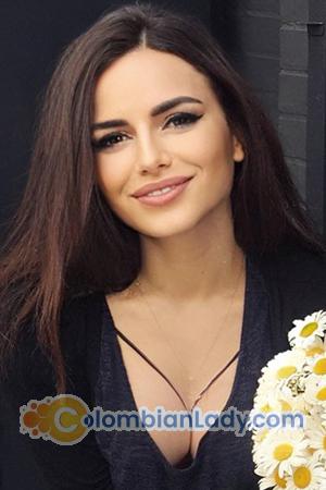 215784 - Karolina Age: 25 - Ukraine