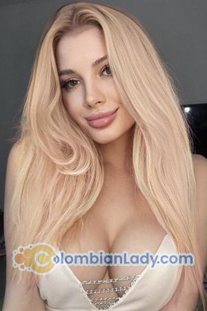 215874 - Liiya Age: 27 - Ukraine