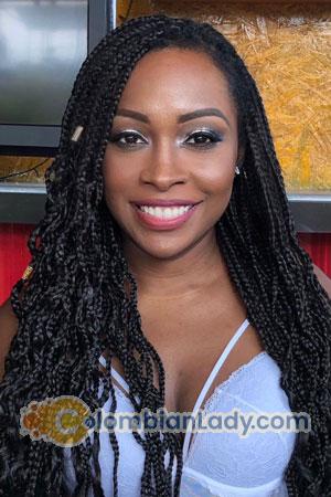 216004 - Lorena Age: 34 - Colombia