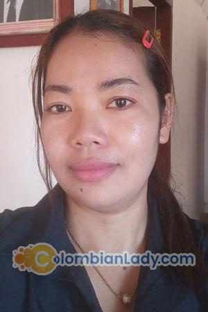 216733 - Sreynor Age: 39 - Cambodia