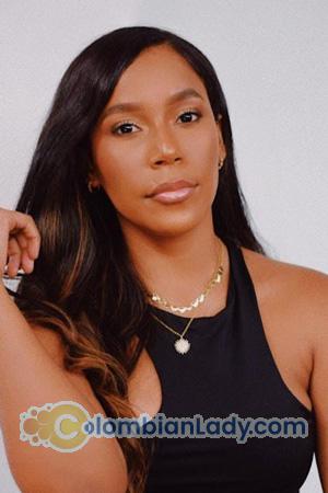 216788 - Yely Age: 26 - Colombia