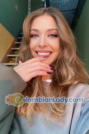 217261 - Anastasia Age: 26 - Ukraine