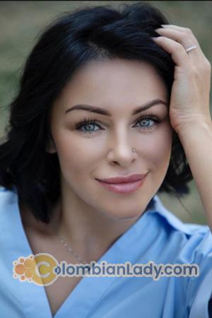 218604 - Anna Age: 33 - Ukraine