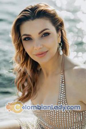 218839 - Anastacia Age: 49 - USA