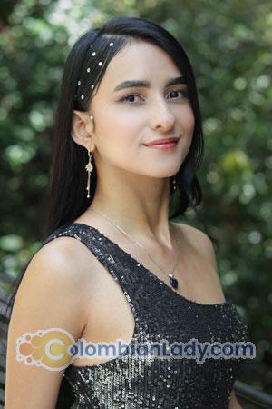 219243 - Anyi Age: 26 - Colombia