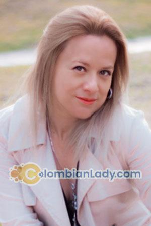 219254 - Diana Age: 44 - Colombia