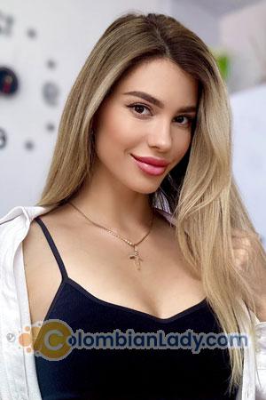 219372 - Alena Age: 37 - Ukraine