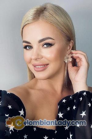 219442 - Alina Age: 35 - Ukraine