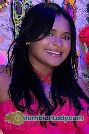 219594 - Estefani Age: 26 - Colombia