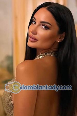 219641 - Louise Age: 32 - France