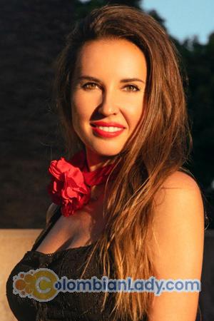 220020 - Larysa Age: 41 - Ukraine