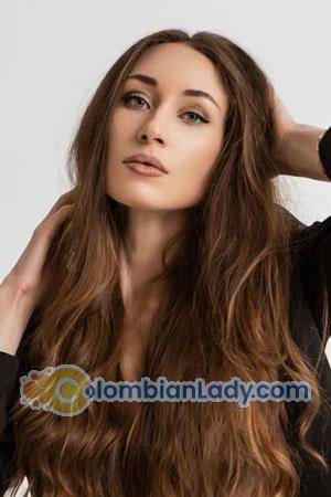 220570 - Kseniia Age: 32 - Ukraine