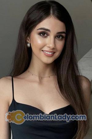 220588 - Aisel Age: 18 - Ukraine