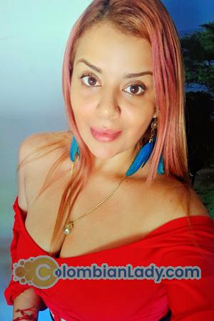 220938 - Katherine Age: 35 - Costa Rica