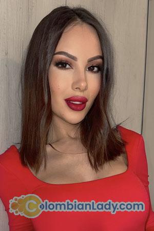 221001 - Alla Age: 35 - Ukraine