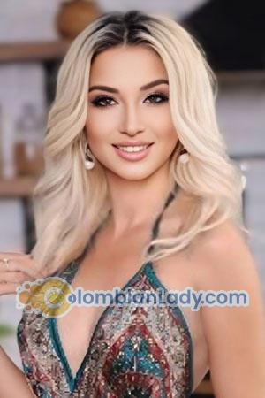 221374 - Karyna Age: 30 - Ukraine