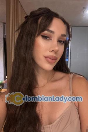 221967 - Candelaria Age: 29 - Argentina