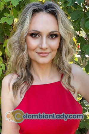 222277 - Alla Age: 45 - Ukraine