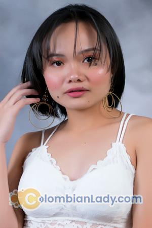 222300 - Christine Age: 19 - Philippines