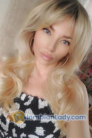 222413 - Julia Age: 35 - Ukraine