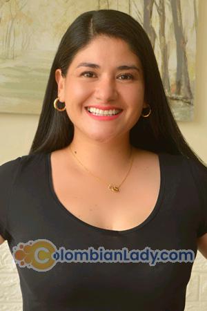 222480 - Almendra Age: 32 - Peru